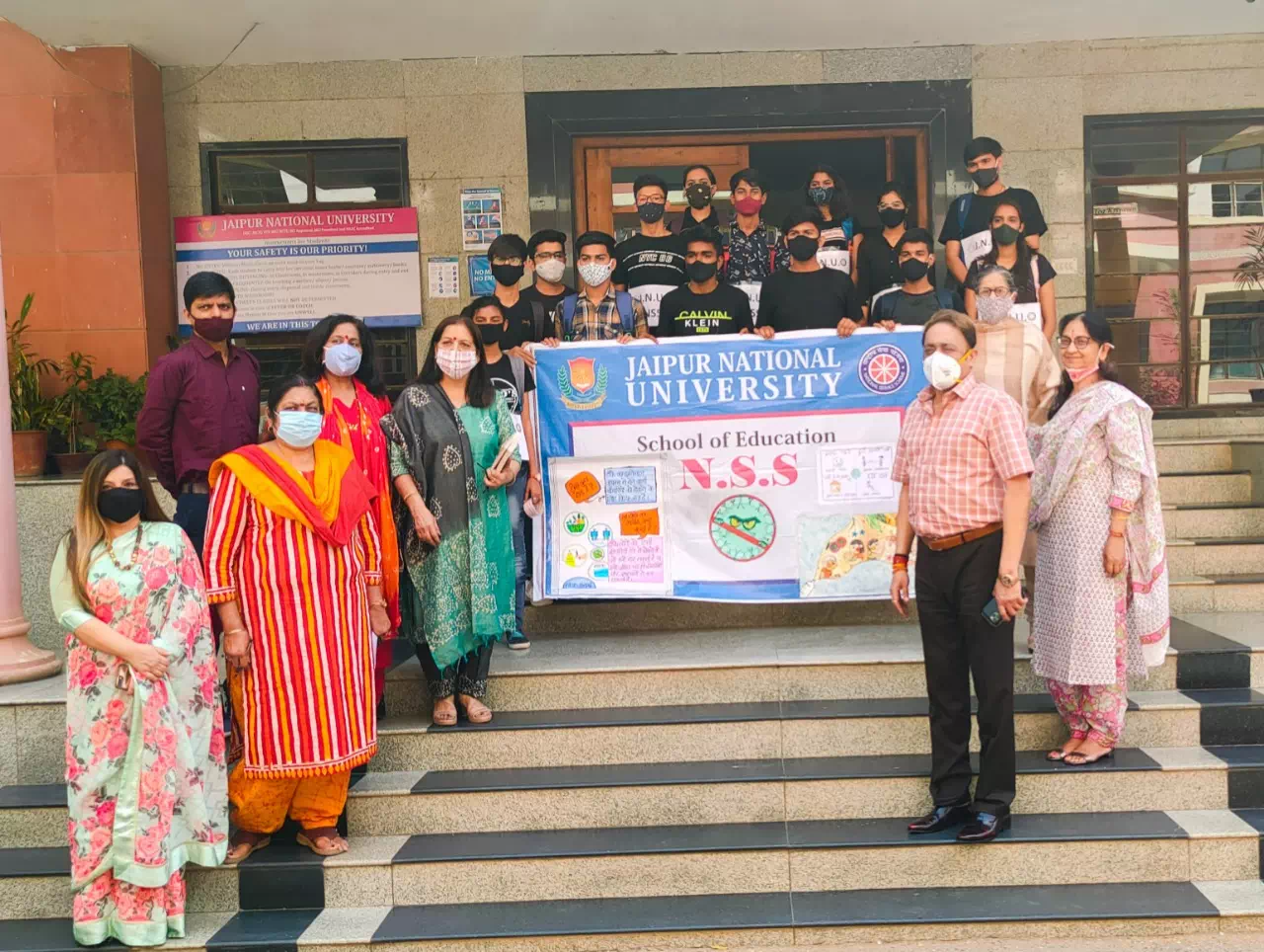 Campaign for COVID vaccination by JNU-NSS